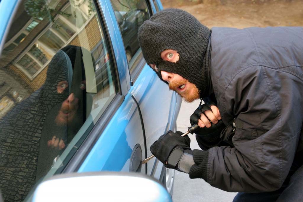 There are 5 ways to avoid vehicle theft