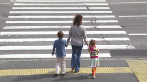 How to Safely Help Children Cross the Road